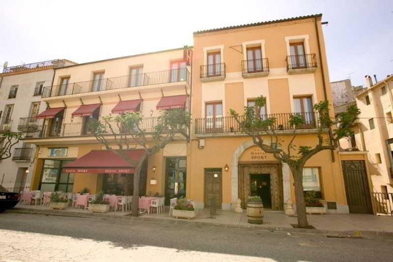 Hotel-hostal Sport Falset